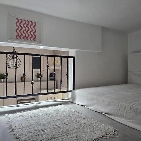 Roland Downtown - Pope Subway